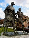 Leon - Salamanca: Monumento al Lazarillo de Torme / Lazarillo de Tormes monument (photo by Angel Hernandez)