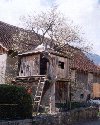 Liechtenstein - Balzers: Children's tree house (photo by M.Torres)