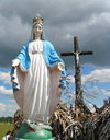 Lithuania / Litva - Siauliai: Hill of crosses - Kryziu Kalnas - the Virgin Mary - photo by J.Kaman