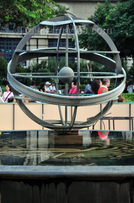 macao123: Macau, China: armillary sphere - fountain at Senado Square / Largo do Senado - photo by M.Torres - (c) Travel-Images.com - Stock Photography agency - Image Bank