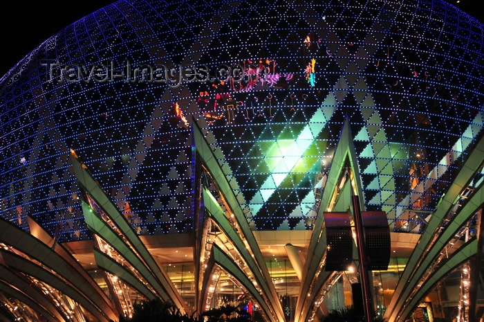 macao19: Macau, China: Grande Lisboa hotel and casino at night - dome and entrances - Avenida de Lisboa - photo by M.Torres - (c) Travel-Images.com - Stock Photography agency - Image Bank