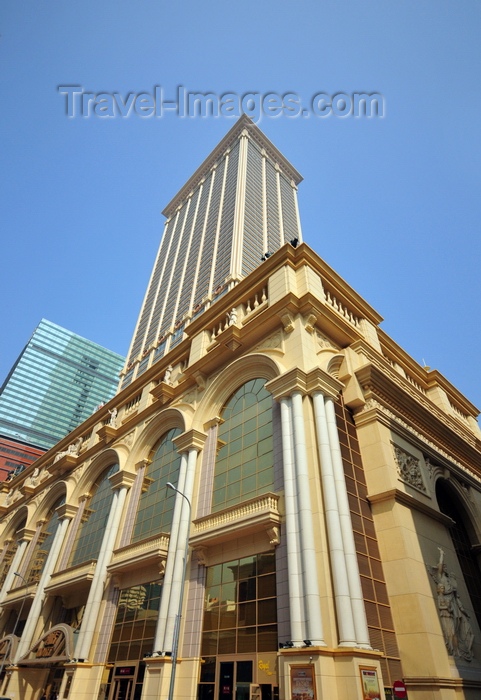 macao31: Macau, China: L'Arc Macau hotel and casino tower, aka Le Royal Arc - Avenida 24 de Junho - photo by M.Torres - (c) Travel-Images.com - Stock Photography agency - Image Bank