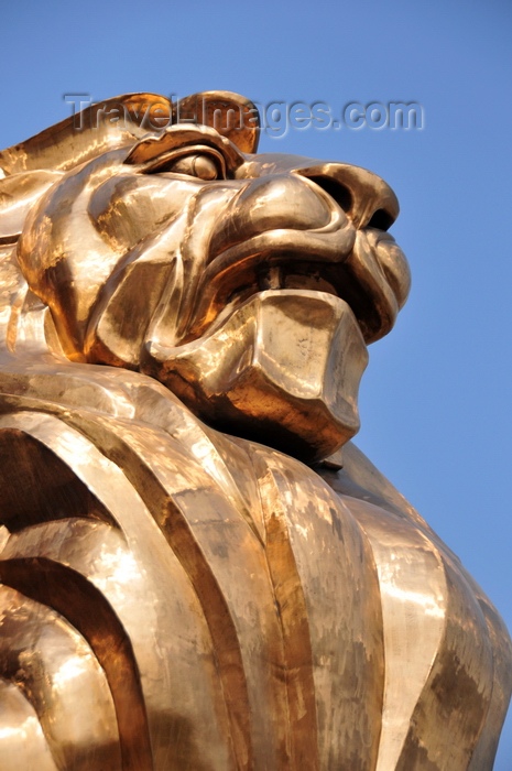 macao42: Macau, China: close-up of the golden lion at the MGM Grand Macau hotel and casino - photo by M.Torres - (c) Travel-Images.com - Stock Photography agency - Image Bank