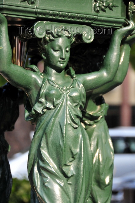 macao84: Macau, China: Wallace Fountain with its caryatids - Praia Grande Avenue, São Francisco Garden - photo by M.Torres - (c) Travel-Images.com - Stock Photography agency - Image Bank