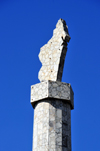 Antananarivo / Tananarive / Tana - Analamanga region, Madagascar: Place du MDRM - monnument for the Malagasy uprising of March 29th, 1947 - Madagascar map on top of the pillar - Ambohijatovo - photo by M.Torres