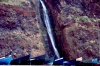 Madeira - Pal do Mar: barcos e cascata / boats and waterfall (photo by F.Rigaud)