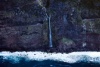 Madeira - Vu da Noiva - waterfall over the ocean / queda de gua - photo by F.Rigaud