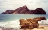 ilha do Porto Santo - Ponta: the de Baixo islet seen from the beach - o ilhu de Baixo ou da Cal  (image by M.Durruti)