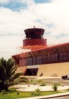 ilha do Porto Santo - Dragoal: o aeroporto de Porto Santo / PXO   (image by M.Durruti)