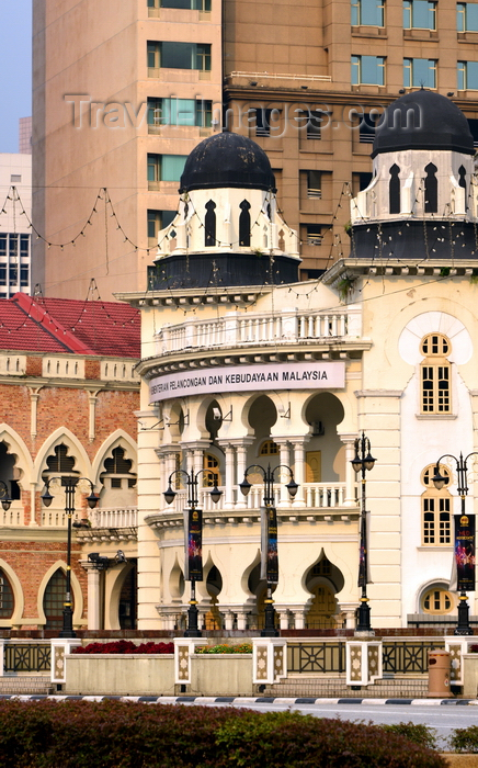 mal146: Kuala Lumpur, Malaysia: Old High Courts with the Old City hall (now a theater) to its left - Merdeka Square - photo by M.Torres - (c) Travel-Images.com - Stock Photography agency - Image Bank