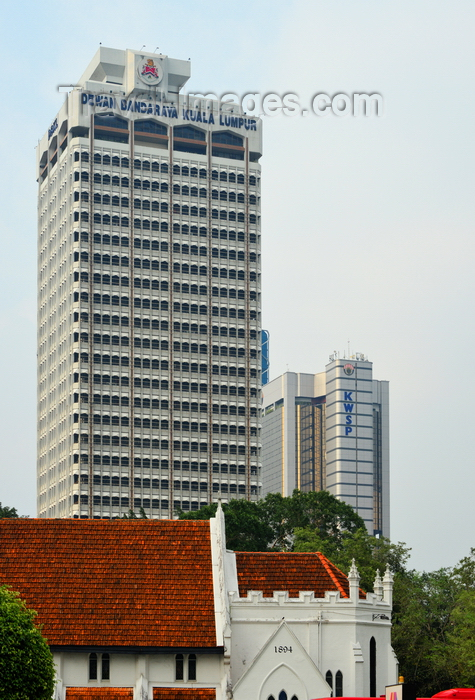 mal341: Kuala Lumpur, Malaysia: City Hall (DBKL), CIMB Bank,  Employees' Provident Fund (KWSP) and St Mary's Anglican Cathedral - photo by M.Torres - (c) Travel-Images.com - Stock Photography agency - Image Bank