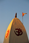 Blantyre, Malawi: Shree Satyanarayan Temple, Mandir - 'Om' in the gopuram - Sanskrit 'aum' sound - Devanagari script - Glynn Jones Road - photo by M.Torres