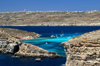 Malta - Comino: blue lagoon or Bejn il-Kmiemen - yachts - transparent, cyan waters (photo by A.Ferrari)