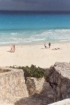 Mexico - Cancun / CUN (Quintana Roo state): tranquil beach on the Yucatan peninsula (photo by Claudia Amann)