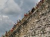 Mexico - Chichn Itza (Yucatn): pirmide de Kukulkan - subiendo y bajando / Kukulkan pyramid - climbing and descending (photo by Angel Hernndez)