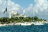 Mexico - Cancn (Quintana Roo): Zona hotelera / catamarans in the hotel quarter (photo by Angel Hernndez)