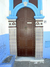 Morocco / Maroc - Rabat: door and tiles - photo by J.Kaman