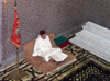 Morocco / Maroc - Rabat: mausoleum of Mohammed V - praying with the Koran (photo by J.Kaman)