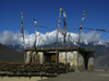 Khingar, Mustang District, Dhawalagiri Zone, Nepal: house with prayer flags - tarcho - Annapurna Circuit - photo by M.Samper