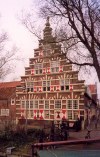 Netherlands - Leiden (Zuid-Holland): gable (photo by Miguel Torres)