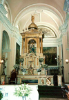 Nicaragua - Leon: altar at the Basilica - photo by G.Frysinger