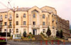 Nagorno Karabakh -  Xankandi / Stepanakert: hotel Karabakh  (photo by M.Torres / Travel-Images.com)