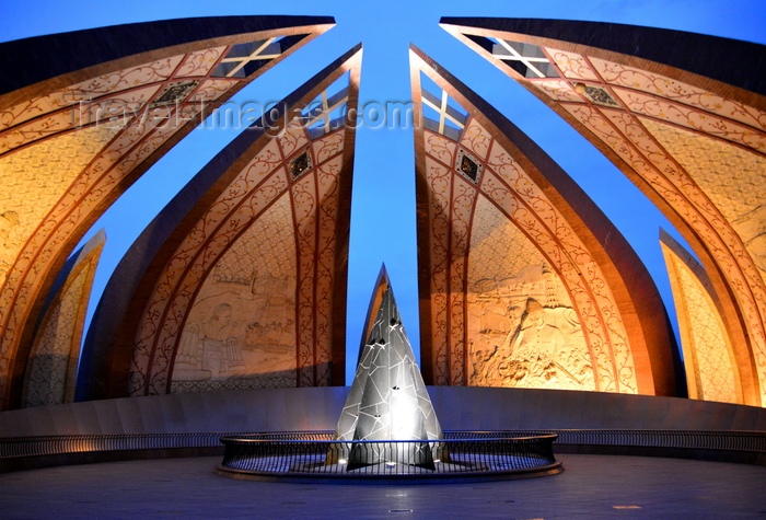 pakistan216: Islamabad, Pakistan: Pakistan Monument, symbolizes the unity of the Pakistani people - photo by M.Torres - (c) Travel-Images.com - Stock Photography agency - Image Bank