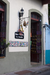 Panama City / Ciudad de Panama: La Ronda souvenir store - Calle primera - Old Quarter - Casco Viejo - photo by H.Olarte