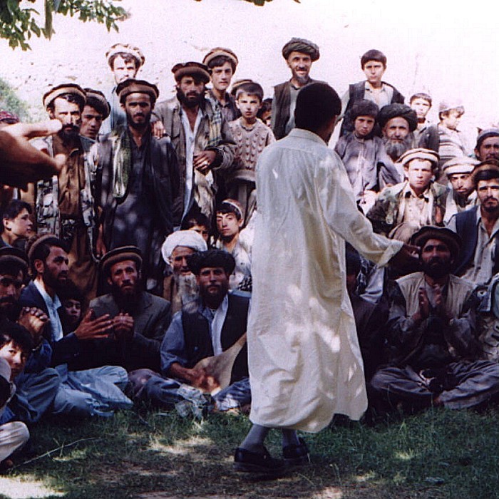 afghanistan4: Afghanistan: Kuchi man dancing  - a Kuchi is a transhumant or nomadic pastoralist - photo by Anne Dinnan - (c) Travel-Images.com - Stock Photography agency - the Global Image Bank