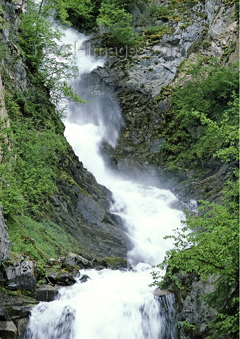 alaska115: Alaska - Skagway: waterfall (photo by A.Walkinshaw) - (c) Travel-Images.com - Stock Photography agency - Image Bank