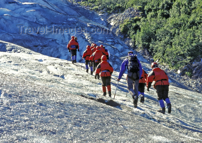 alaska129: Alaska - Glacier Bay NP: Glacier Track - group climbing on the ice - photo by A.Walkinshaw - (c) Travel-Images.com - Stock Photography agency - Image Bank