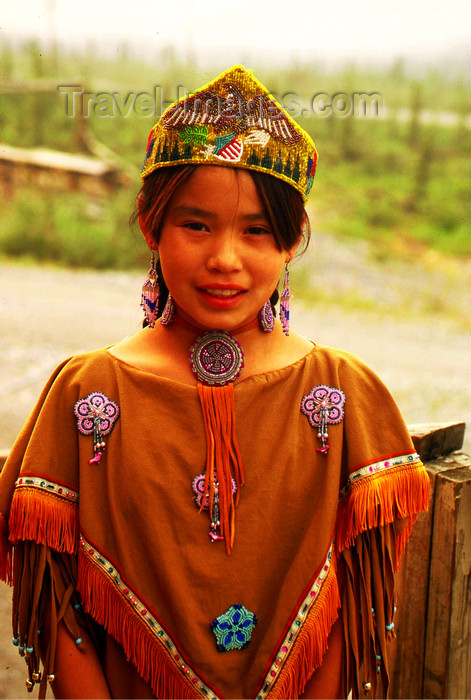 alaska136: Brooks range, Alaska: Gates of the Arctic National Park and Preserve - Arctic village - a young Athabaskan girl with a traditional costume - photo by E.Petitalot - (c) Travel-Images.com - Stock Photography agency - Image Bank