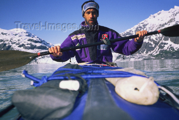 alaska165: Alaska - Glacier bay - kayaking expedition in south Alaska - photo by E.Petitalot - (c) Travel-Images.com - Stock Photography agency - Image Bank