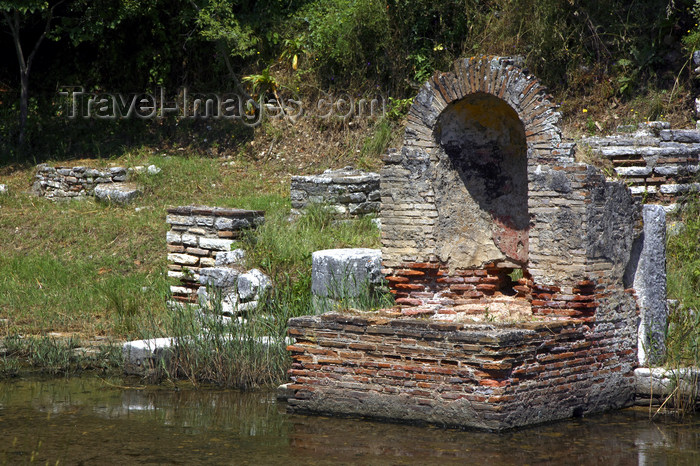 albania40: Butrint, Sarandë, Vlorë County, Albania: niche - Butrint archeological site - photo by A.Dnieprowsky - (c) Travel-Images.com - Stock Photography agency - Image Bank