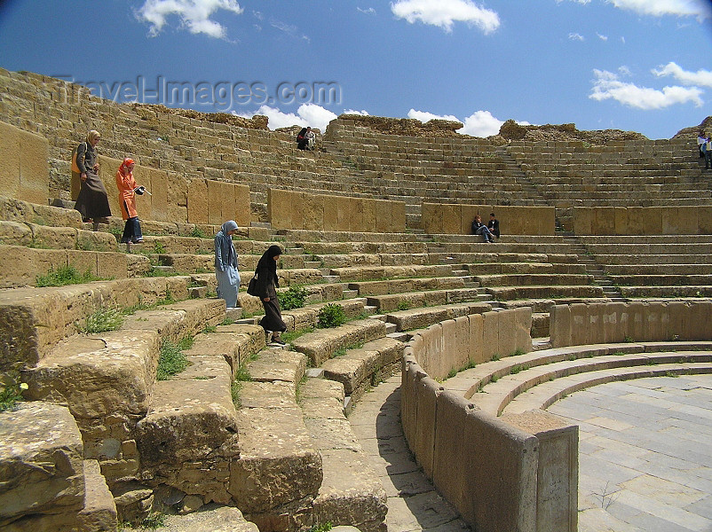 algeria149: Algeria / Algerie - Timgad: visiting the Roman theatre - UNESCO World Heritage - photo by J.Kaman - visite du théâtre romain - patrimoine mondial UNESCO - (c) Travel-Images.com - Stock Photography agency - Image Bank