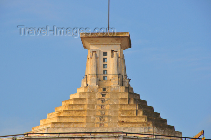 algeria160: Oran, Algeria / Algérie: Palace of Arts and Culture - roof detail - Place Zeddour Brahim El Kacem - photo by M.Torres | Palais des Arts et de la Culture d'Oran - détail de la toiture - Place Zeddour Brahim El Kacem - (c) Travel-Images.com - Stock Photography agency - Image Bank