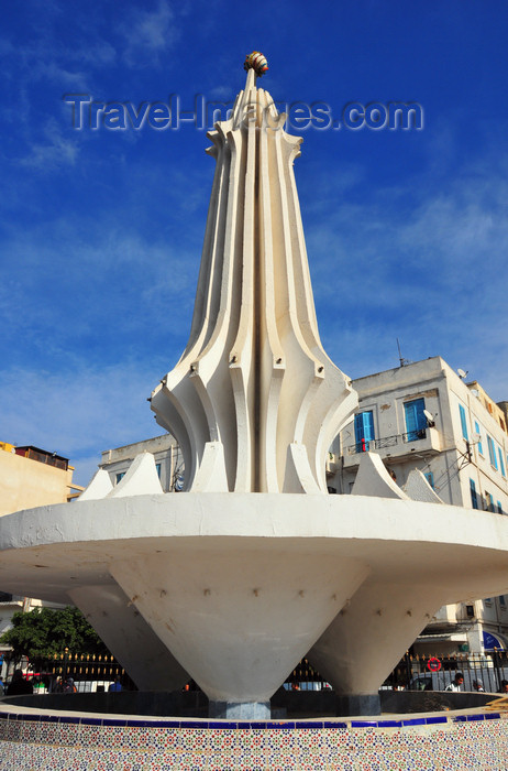 algeria162: Oran, Algeria / Algérie: Martyrs' monument - Place de la Liberté - photo by M.Torres |  Monument des martyrs de la guerre d'Algérie - Place de la Liberté - (c) Travel-Images.com - Stock Photography agency - Image Bank