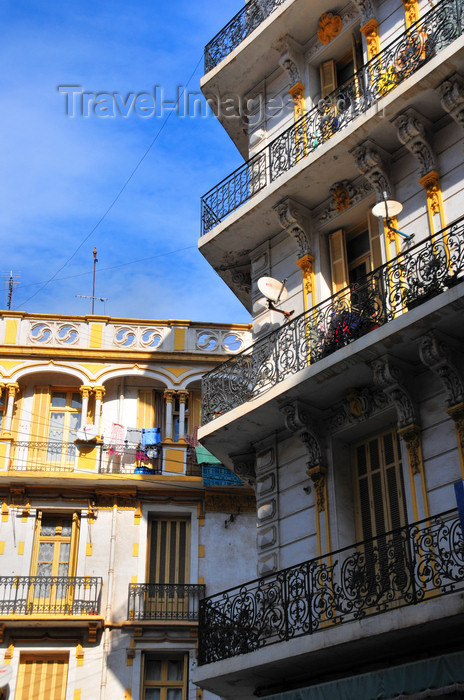 algeria168: Oran, Algeria / Algérie: balconies - Soers Ben Slimane street - photo by M.Torres | balcons - Rue Soers Ben Slimane, ex El Moungar - (c) Travel-Images.com - Stock Photography agency - Image Bank