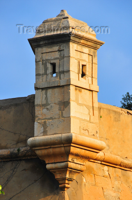 algeria183: Oran, Algeria / Algérie: échauguette / garite - Chateau Neuf Spanish fortress - Rue Commandant Ferradj - photo by M.Torres | guerite - Chateau Neuf - Rue Commandant Ferradj, ex Capitaine Vales - (c) Travel-Images.com - Stock Photography agency - Image Bank