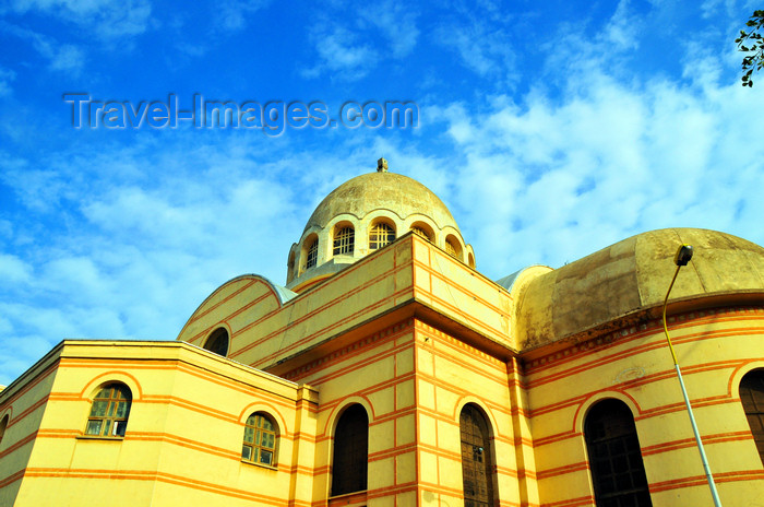 algeria199: Oran, Algeria / Algérie: Cathedral of the Sacred Heart - dome seen from Bd Commandant Mira Abderrahmana - photo by M.Torres | Cathédrale du Sacré Coeur de Jesus - dôme vu du Boulervard Commandant Mira Abderrahmana, ex-Bd Magenta - (c) Travel-Images.com - Stock Photography agency - Image Bank