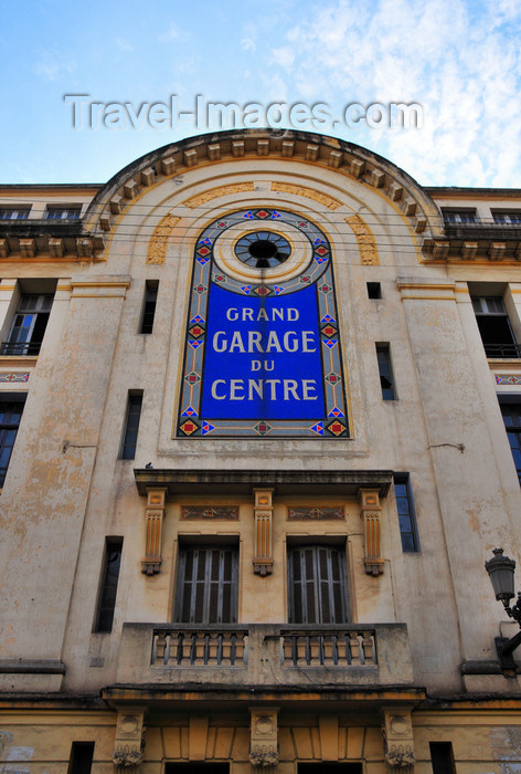 algeria221: Oran, Algeria / Algérie: Grand Garage du Centre, Mohamed Khemisti street - photo by M.Torres |  Grand Garage du Centre, Rue Mohamed Khemisti - (c) Travel-Images.com - Stock Photography agency - Image Bank