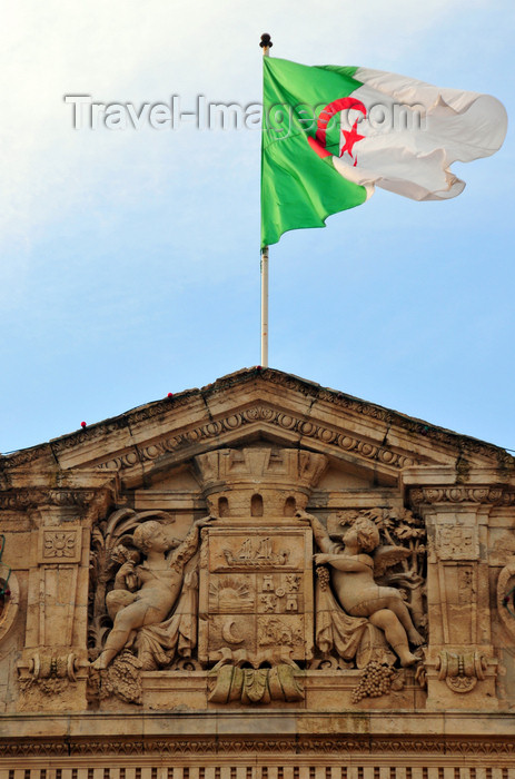 algeria226: Oran, Algeria / Algérie: Algerian flag and coat of arms of Oran - Wahran, El Bahia - City Hall - Place du 1er Novembre - photo by M.Torres | drapeau algérien et le blason d'Oran - Mairie d'Oran - Place du 1er Novembre 1954 - Plaza de Armas - (c) Travel-Images.com - Stock Photography agency - Image Bank