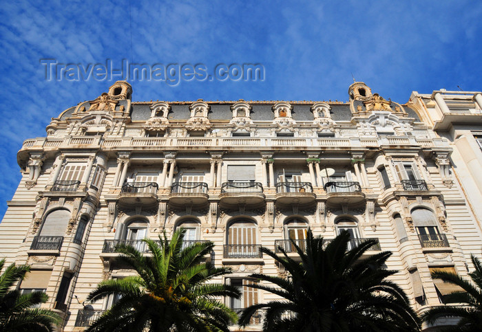 algeria248: Oran, Algeria / Algérie: Haussmann style building - boulevard de la Soummam - photo by M.Torres | immeuble de style haussmannien - boulevard de la Soummam - (c) Travel-Images.com - Stock Photography agency - Image Bank