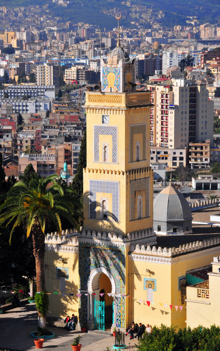 algeria329: Algeria / Algérie - Béjaïa / Bougie / Bgayet - Kabylie: Sidi Soufi mosque - built by the French | mosquée Sidi Soufi - construite par les Français - place Philippe où aboutit la rue Fatima - photo by M.Torres - (c) Travel-Images.com - Stock Photography agency - Image Bank