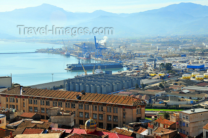 algeria338: Algeria / Algérie - Béjaïa / Bougie / Bgayet - Kabylie: view from fort Borj Moussa - synagogue, Ibn Sina high school, port with drydock, Babor mountains, Bejaia gulf | vue du fort Borj Moussa - synagogue, Lycée Ibn Sina, port avec forme de radoub, chaîne des Babor, Golfe de Bejaia - photo by M.Torres - (c) Travel-Images.com - Stock Photography agency - Image Bank