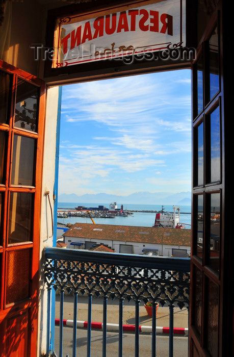 algeria377: Algeria / Algérie - Béjaïa / Bougie / Bgayet - Kabylie: the harbour seen from restaurant Le Palmier | le port vu du restaurant Le Palmier - photo by M.Torres - (c) Travel-Images.com - Stock Photography agency - Image Bank