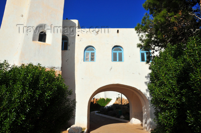 algeria384: Tipasa, Algeria / Algérie: Corne d'Or touristic complex – white and blue | Complexe touristique Corne d'Or – blanc et bleu - photo by M.Torres - (c) Travel-Images.com - Stock Photography agency - Image Bank