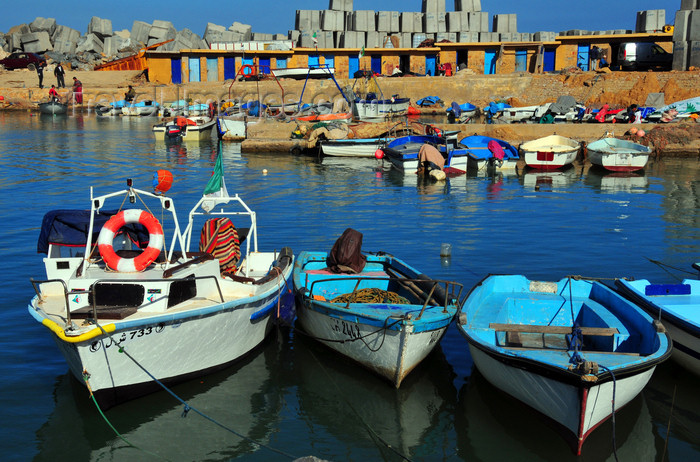 algeria411: Tipaza, Algeria / Algérie: boats and concrete blocks in the port | bateaux et blocs de béton au port - photo by M.Torres - (c) Travel-Images.com - Stock Photography agency - Image Bank