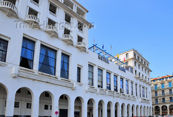 algeria535: Algiers / Alger - Algeria / Algérie: Safir Hotel - former Casino and Hotel Aletti - architects Bluysen et Richard - boulevard Zirout Youcef | Hôtel Safir - ex-Casino et Hotel Aletti - architectes Bluysen et Richard - Bd Zirout Youcef, ex-Bd Carnot - photo by M.Torres - (c) Travel-Images.com - Stock Photography agency - Image Bank