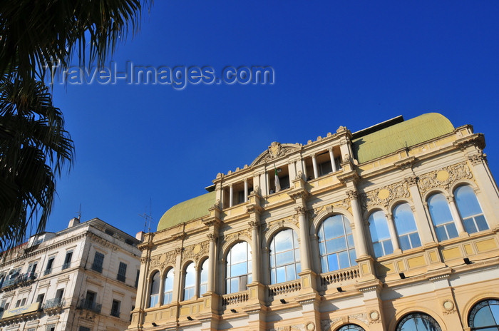 algeria556: Algiers / Alger - Algeria / Algérie: Algerian National Theatre - Italian style, architects Frédéric Chasseriau and Oudot - Port Said square | Théâtre National Algérien - style italien - architectes Frédéric Chasseriau et Oudot - Place Port Said, ex-Place Bresson - photo by M.Torres - (c) Travel-Images.com - Stock Photography agency - Image Bank